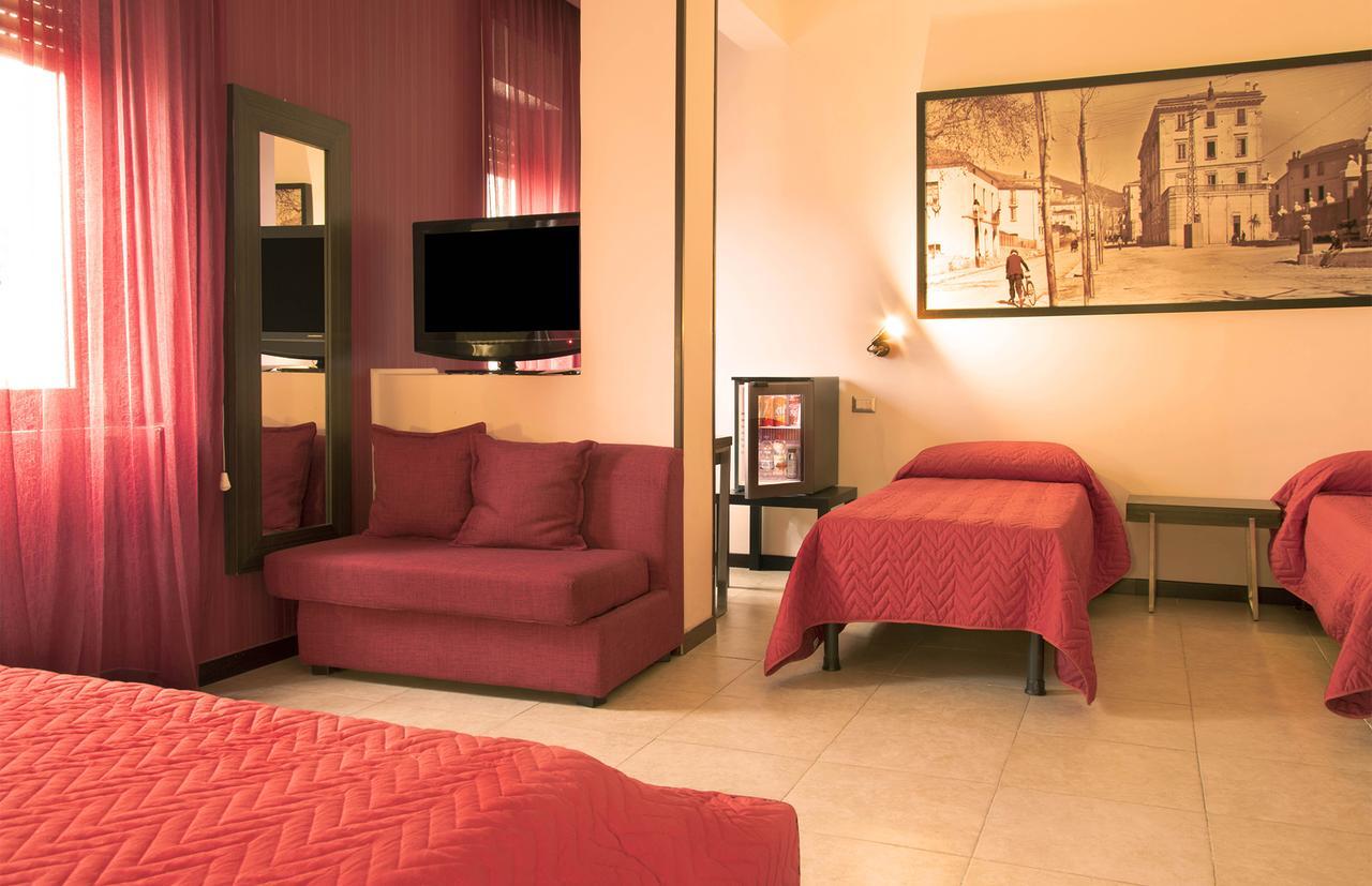 Hotel Grazia Eboli Kültér fotó