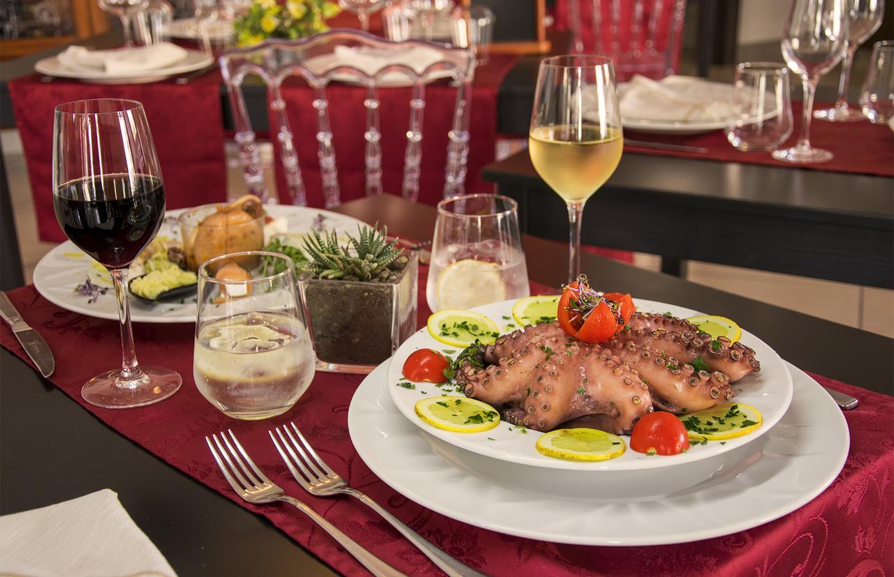 Hotel Grazia Eboli Kültér fotó